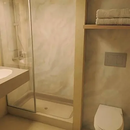 Hotell Kyriad - L'isle D'abeau Bourgoin Jallieu Saint-Alban-de-Roche